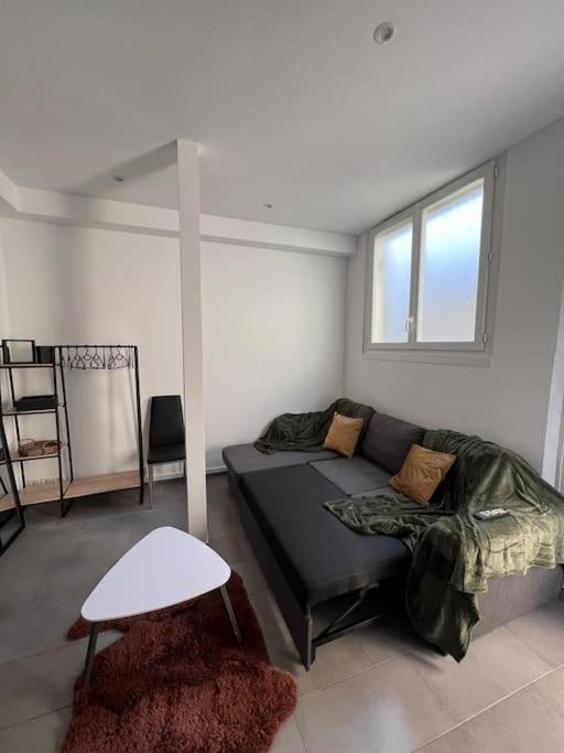 Appartement Idealement Situe Montereau-Fault-Yonne Eksteriør billede